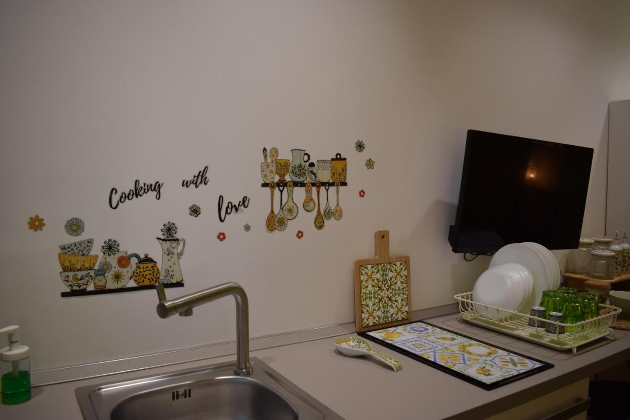 דירות נאפולי La Casita Nel Bosco מראה חיצוני תמונה