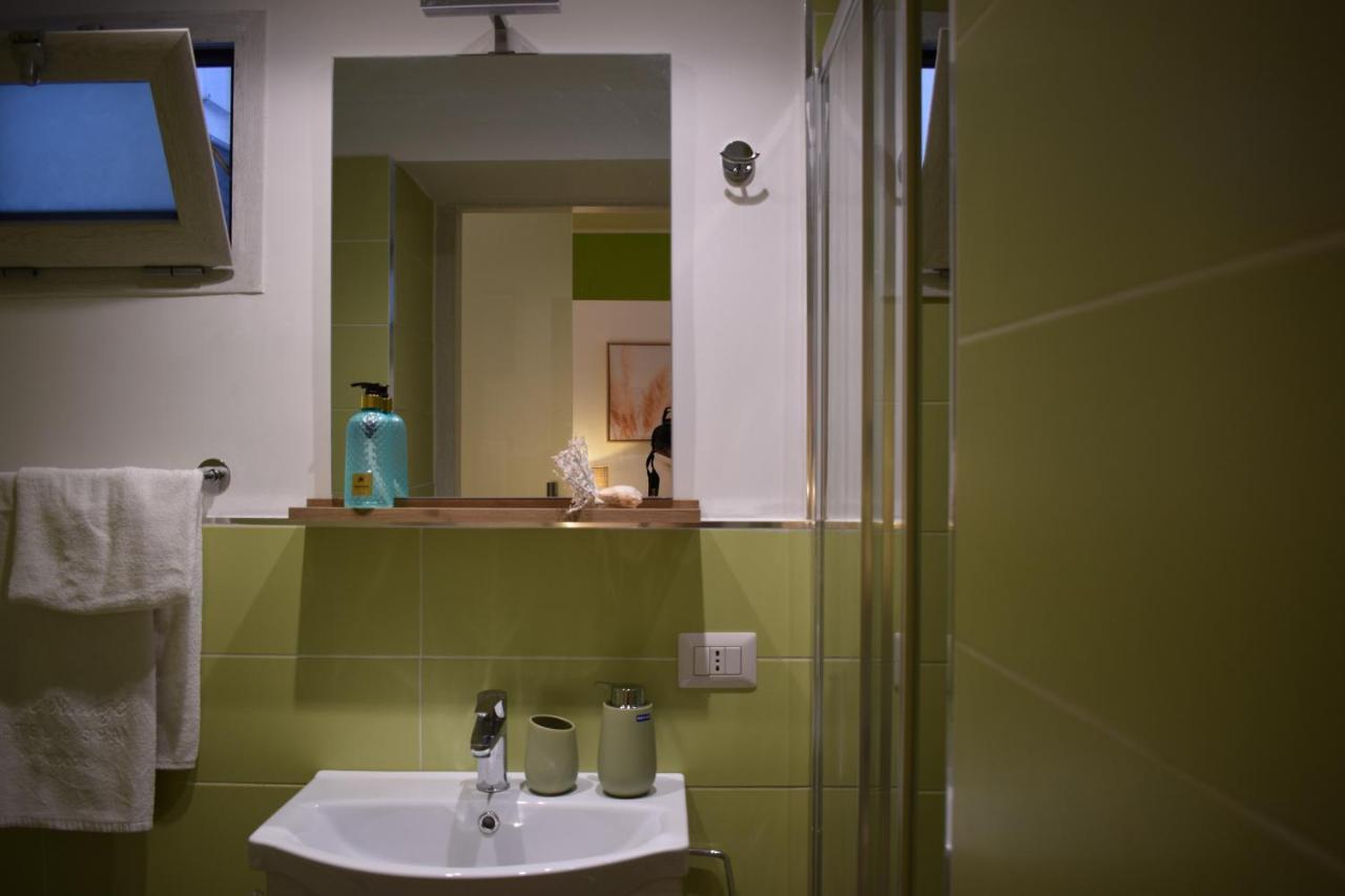 דירות נאפולי La Casita Nel Bosco מראה חיצוני תמונה