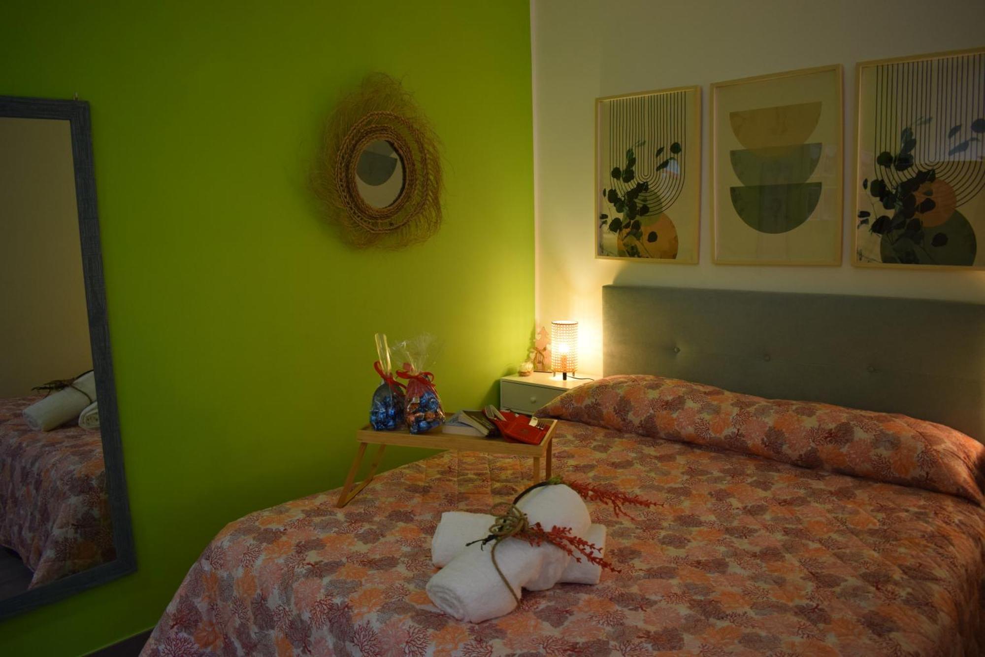 דירות נאפולי La Casita Nel Bosco מראה חיצוני תמונה