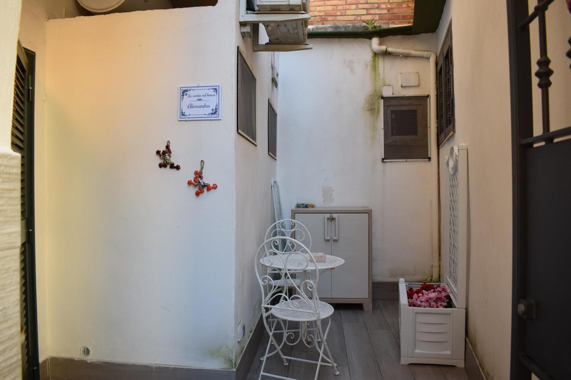 דירות נאפולי La Casita Nel Bosco מראה חיצוני תמונה